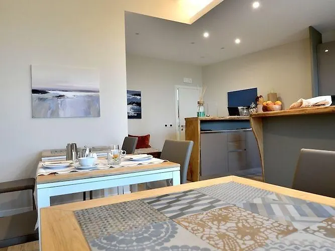 Daman & Breakfast Frühstückspension 3*