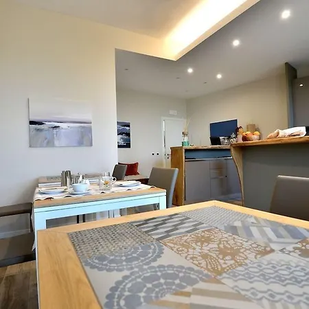 Daman & Breakfast ベッド・アンド・ブレックファスト 3*