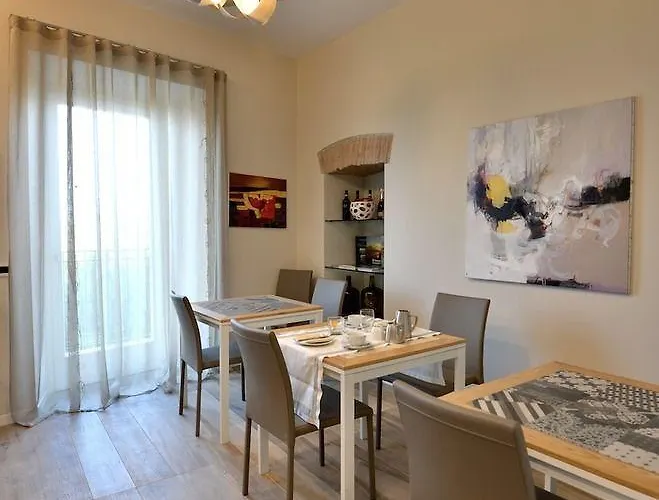 Daman & Breakfast Couette-café 3*