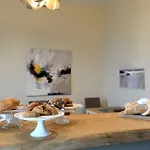 Daman & Breakfast 3* Barzago